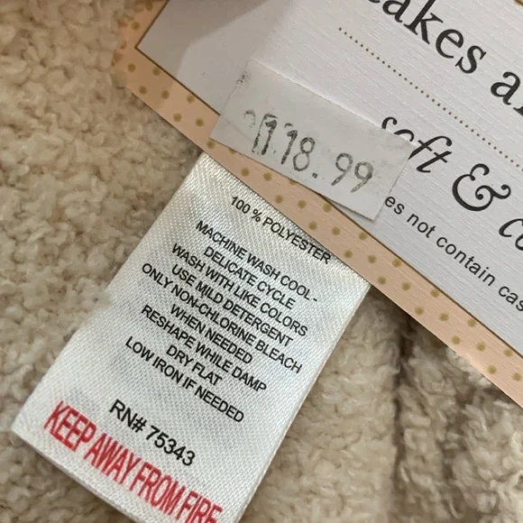 Brand new cupcakes&cashmere L cream - Picture 10 of 10